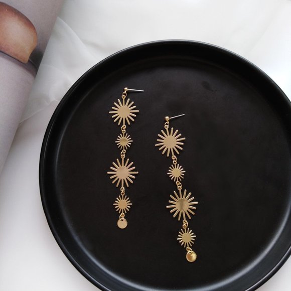 💕last one Sunny Earrings Minimalist - Picture 7 of 11